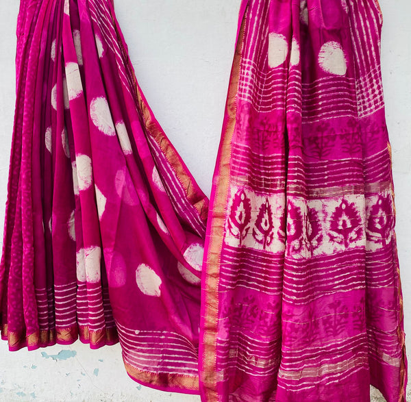 Aroma ttire Pure Maheshwari Silk Saree