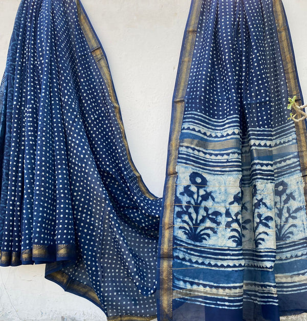 Aroma ttire Pure Maheshwari Silk Saree